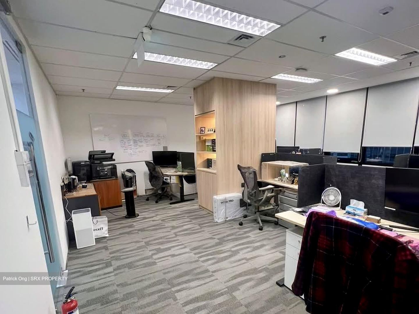 Tung Centre (D1), Office #554251531